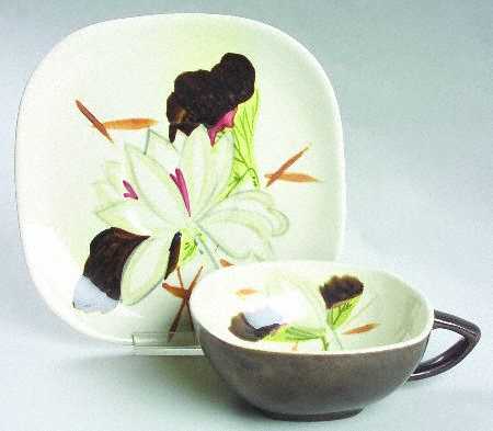 Lotus Bronze Flat Cup & Saucer Set