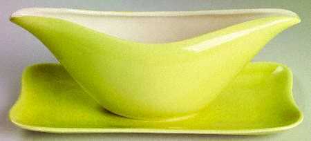 Magnolia Chartreuse Gravy Boat with Attached Underplate