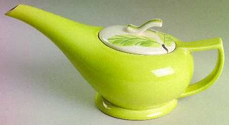 Magnolia Chartreuse Teapot & Lid