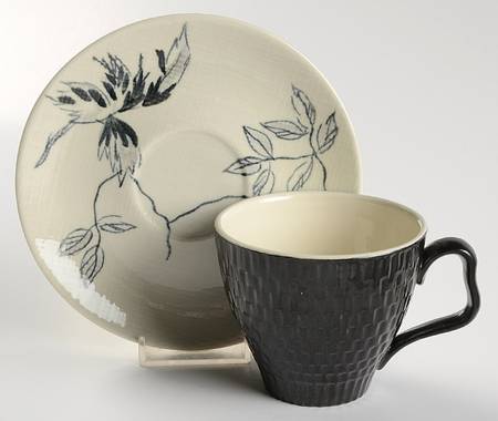 Midnight Rose Flat Cup & Saucer Set
