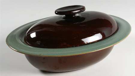 Provincial Oomph 1 Quart Oval Covered Casserole