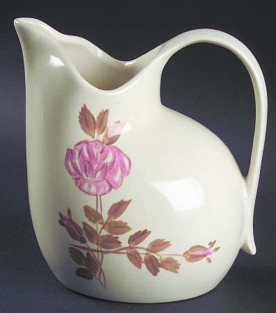 Red Wing Rose 32 Oz Pitcher