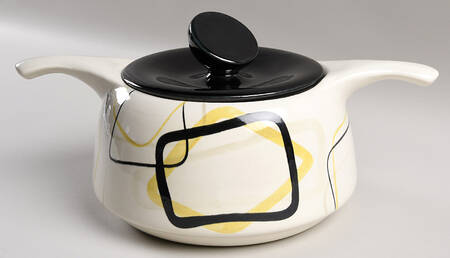 Smart Set 2 Qt Round Covered Casserole