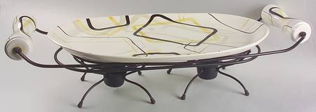 Smart Set 19" Oval Platter & Black Double Metal Stand