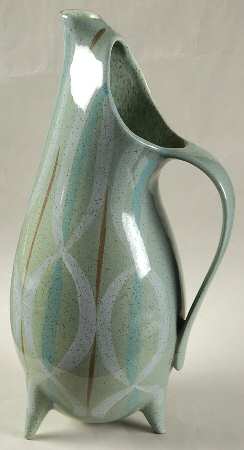 Spruce 64 Oz Pitcher