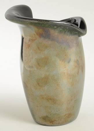 Town and Country Metallic Brown Open Syrup