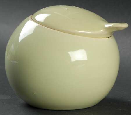 Town and Country Chartreuse Sugar Bowl & Lid