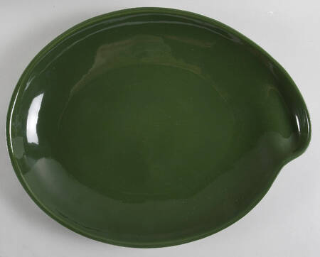 Town and Country Forest Green 15" Oval Serving Platter