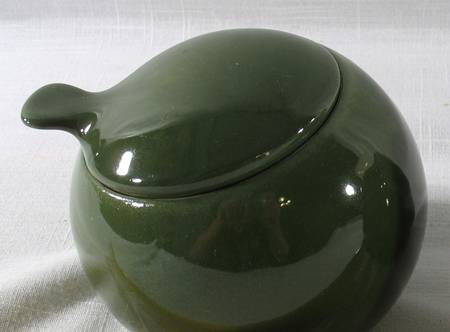 Town and Country Forest Green Sugar Bowl & Lid