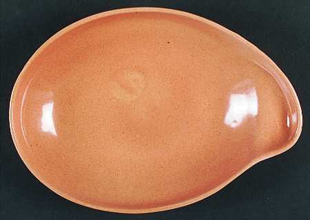 Town and Country Peach 10" Oval Baker