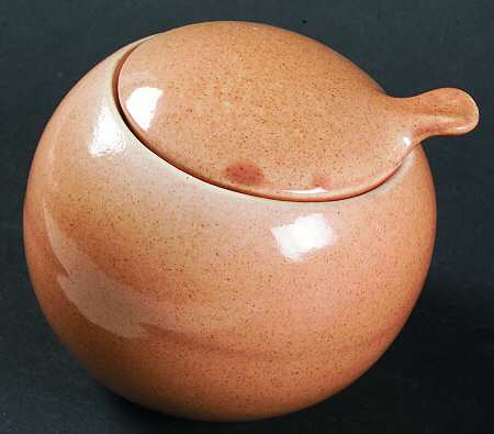 Town and Country Peach Sugar Bowl & Lid