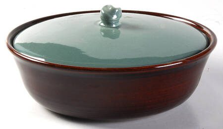 Village Green 1 Qt Round Covered Casserole by Red Wing