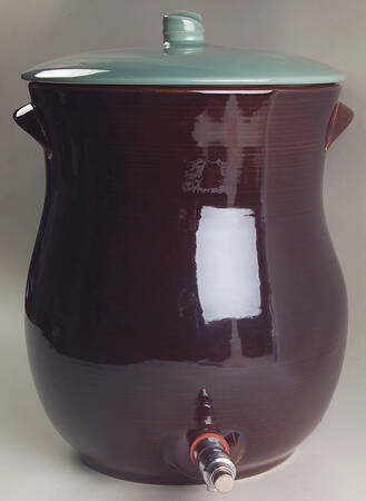 Village Green Samovar & Lid