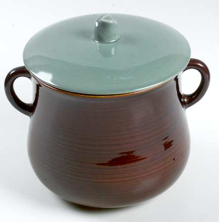 Village Green Bean Pot & Lid