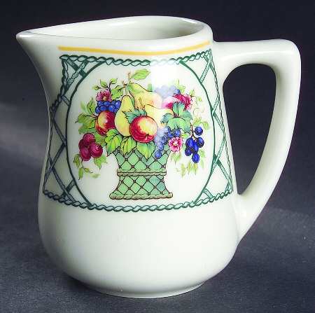 Bountiful Creamer
