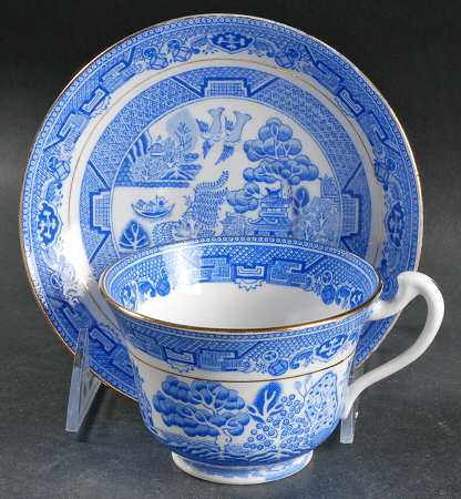 Blue Willow Footed Cup & Saucer Set