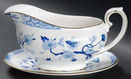 Dynasty Gravy Boat & Underplate
