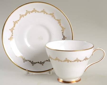 Golden Glory Footed Cup & Saucer Set