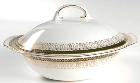 Majestic Green Round Covered Vegetable