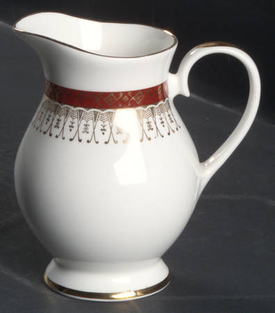 Majestic Maroon Creamer