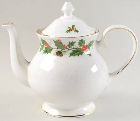Noel (Holly Backstamp, Smooth) Teapot & Lid