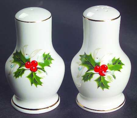 Noel (Holly Backstamp, Smooth) Salt & Pepper Set