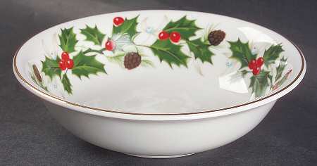 Noel (Holly Backstamp, Smooth) Coupe Cereal Bowl