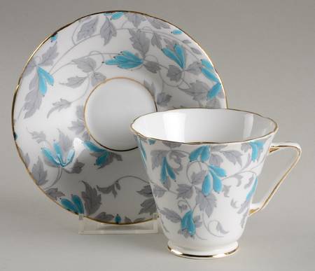 5830 Footed Cup & Saucer Set