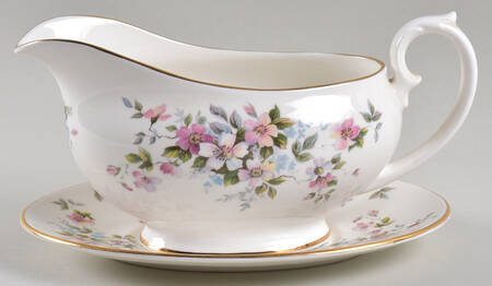 Summer Melody Gravy Boat & Underplate