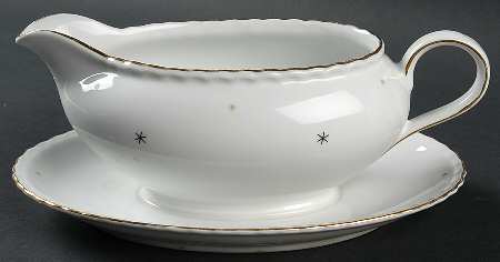 Moderne Gravy Boat with Attached Underplate