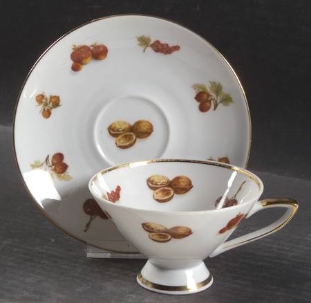 3117 Footed Cup & Saucer Set