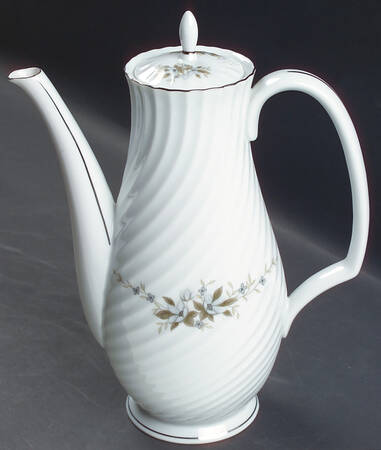 Alyce Coffee Pot & Lid