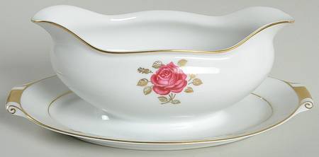 Radiance Gravy Boat with Attached Underplate