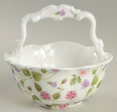 Country Meadow Small Basket