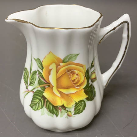 English Roses Mini Creamer