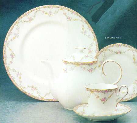 Garland Rose Dinner Plate