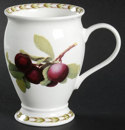 Hooker's Fruit (Bone, Made In England) Footed Mug