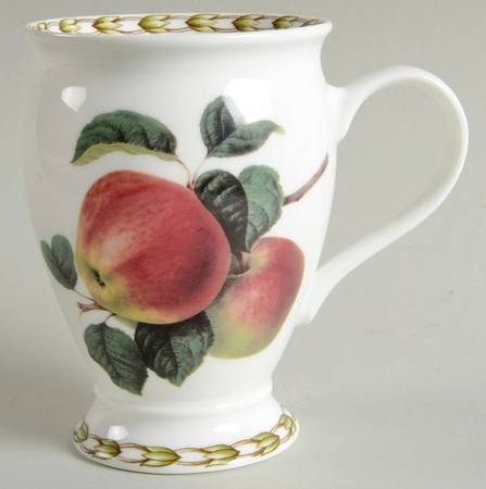 Hooker's Fruit (Bone, Made In England) Footed Mug