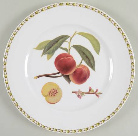 Hooker's Fruit (Bone, Made In England) Large Dinner Plate
