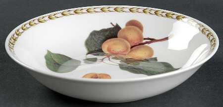 Hooker's Fruit (Bone, Made In England) Coupe Soup Bowl