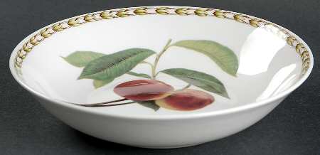 Hooker's Fruit (Bone, Made In England) Coupe Soup Bowl