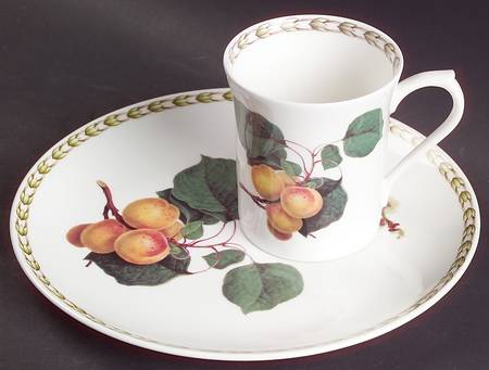 Hooker's Fruit (Bone, Made In England) Snack Plate & Cup Set