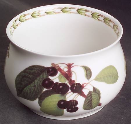 Hooker's Fruit (Bone, Made In England) Open Sugar Bowl