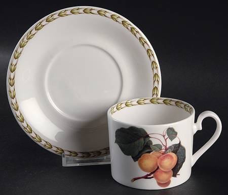 Hooker's Fruit (Bone, Made In England) Flat Cup & Saucer Set