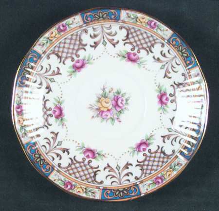 Kenilworth (Blue Panels) Saucer