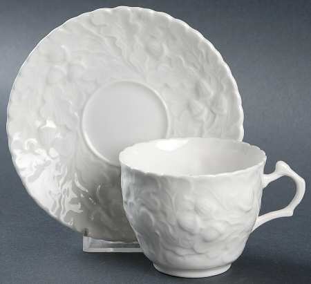 Royal Oak Flat Cup & Saucer Set