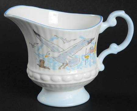 Seagull (Smooth) Creamer