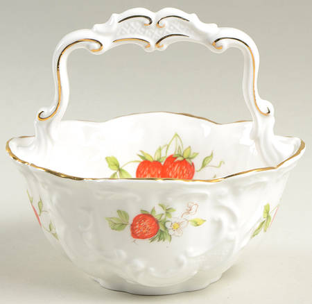 Virginia Strawberry Small Basket