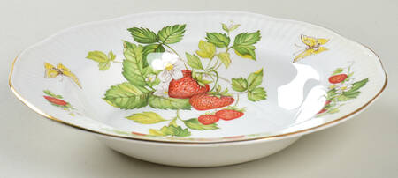 Virginia Strawberry Rim Soup Bowl