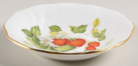 Virginia Strawberry Fruit/Dessert (Sauce) Bowl